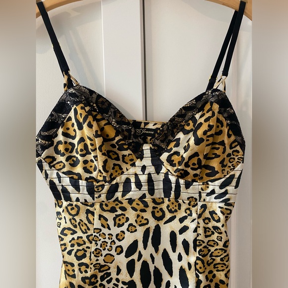 Early 2000’s Millennial Guess Jeans Leopard Dress - size 7 - Picture 3 of 9